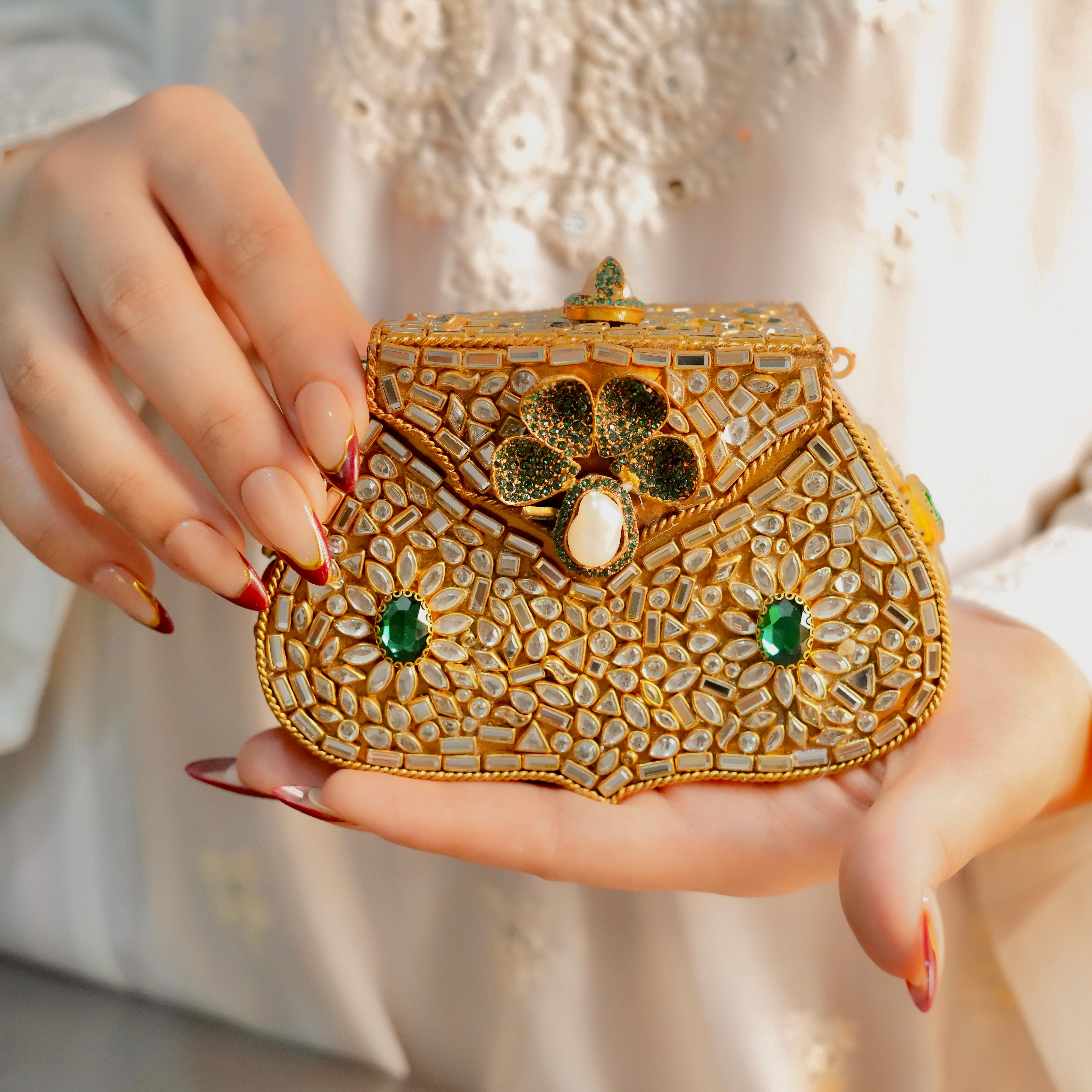 Kundan Clutches(Large Size)