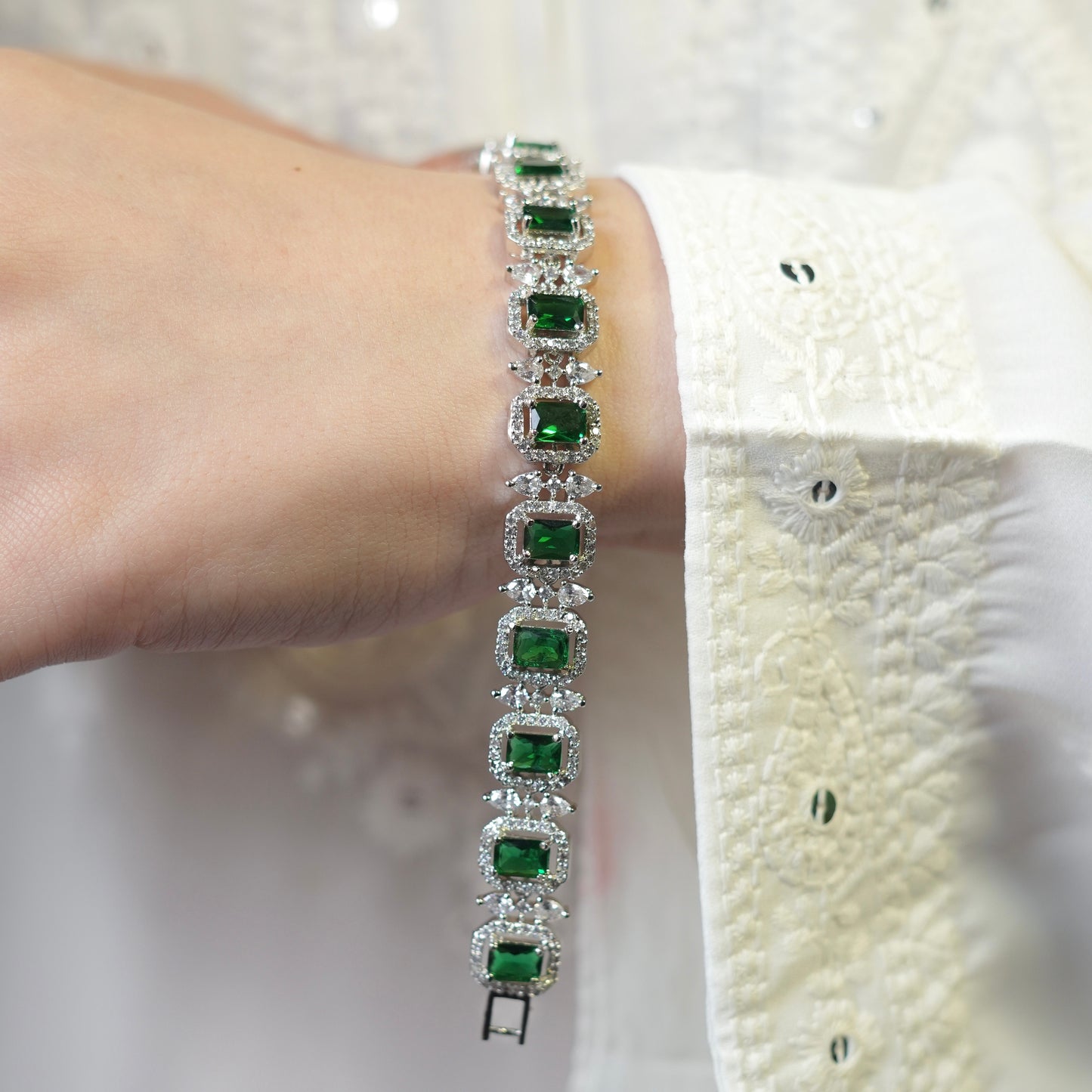 Ziva Emerald
