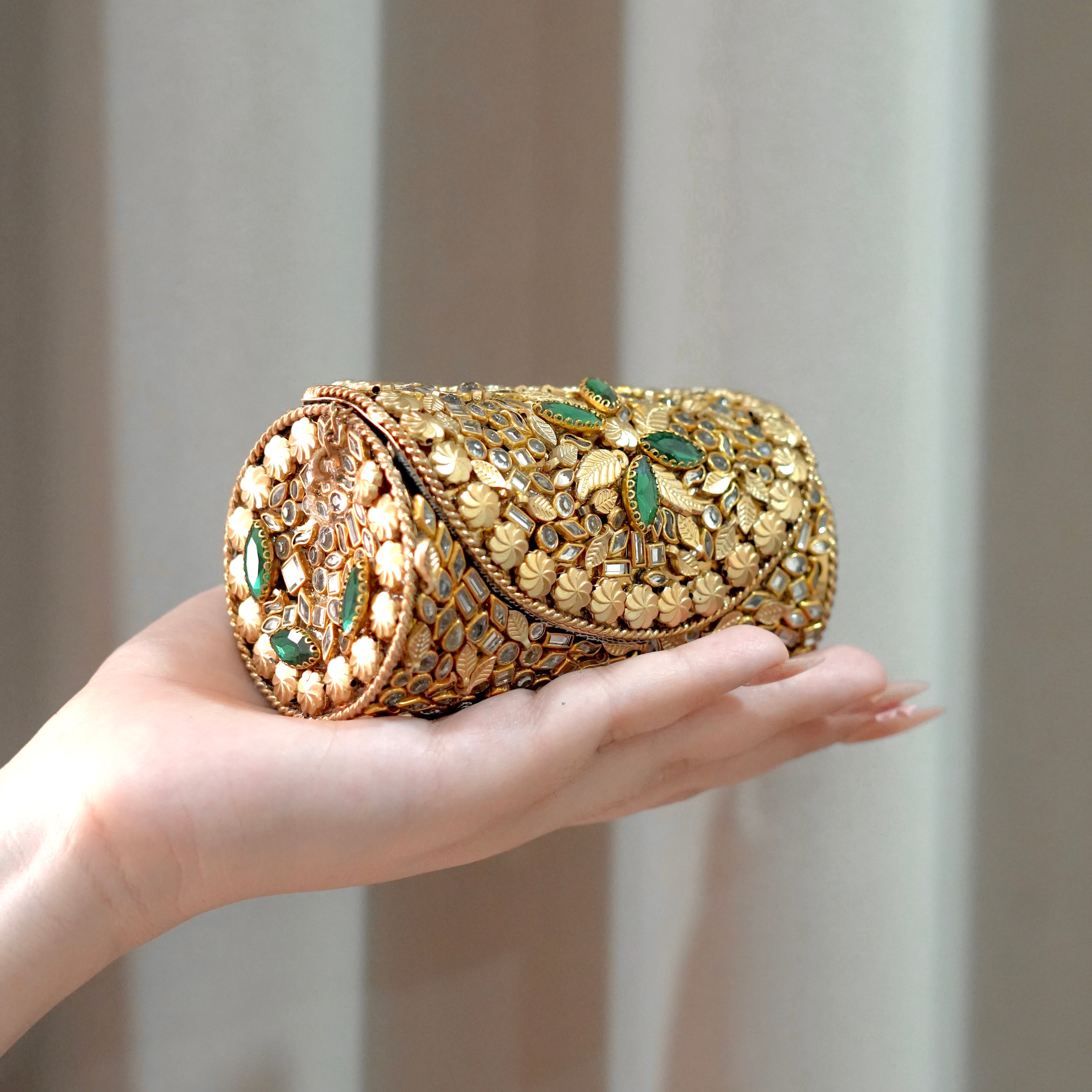 Emerald Kundan