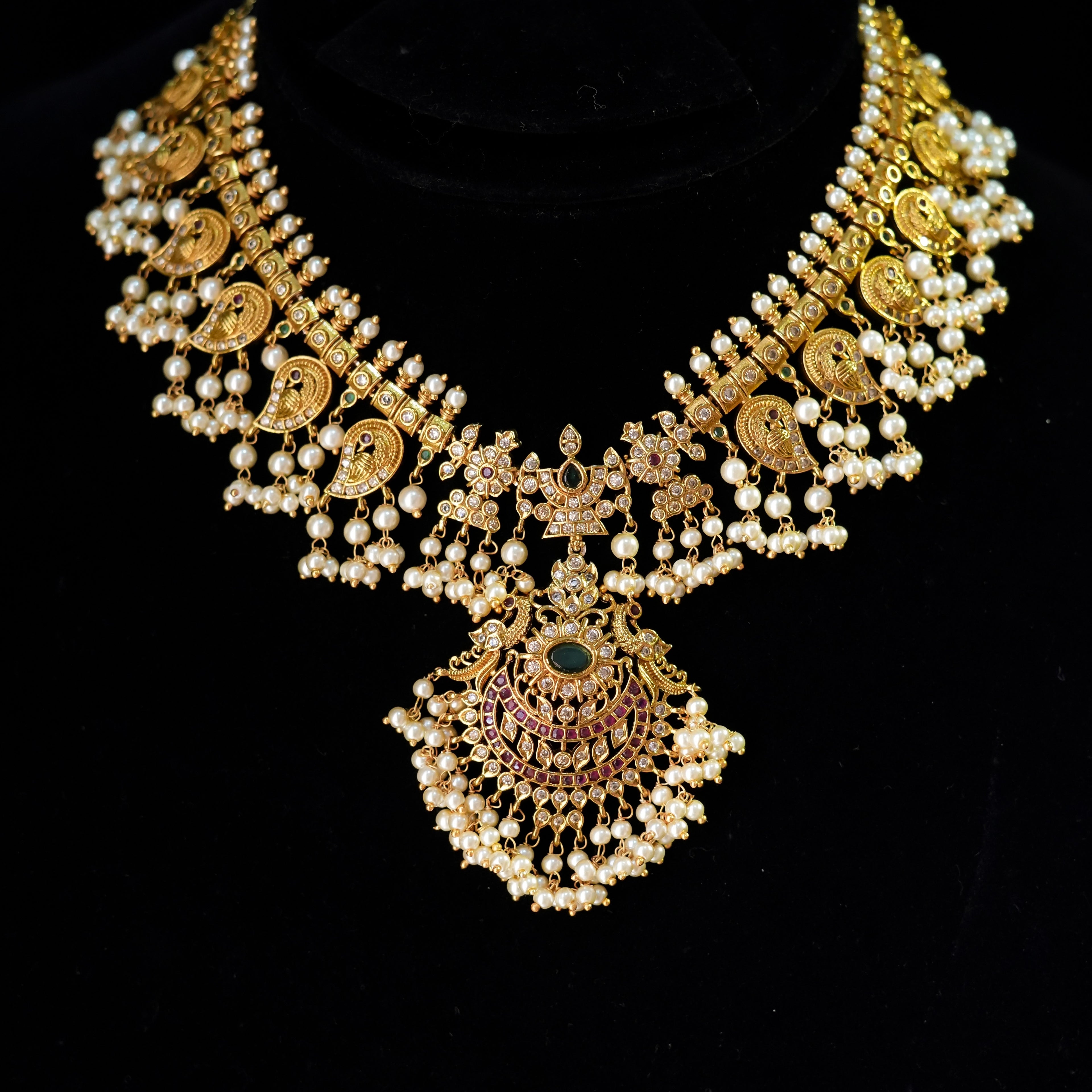 Eternal South-Asian Necklace Set