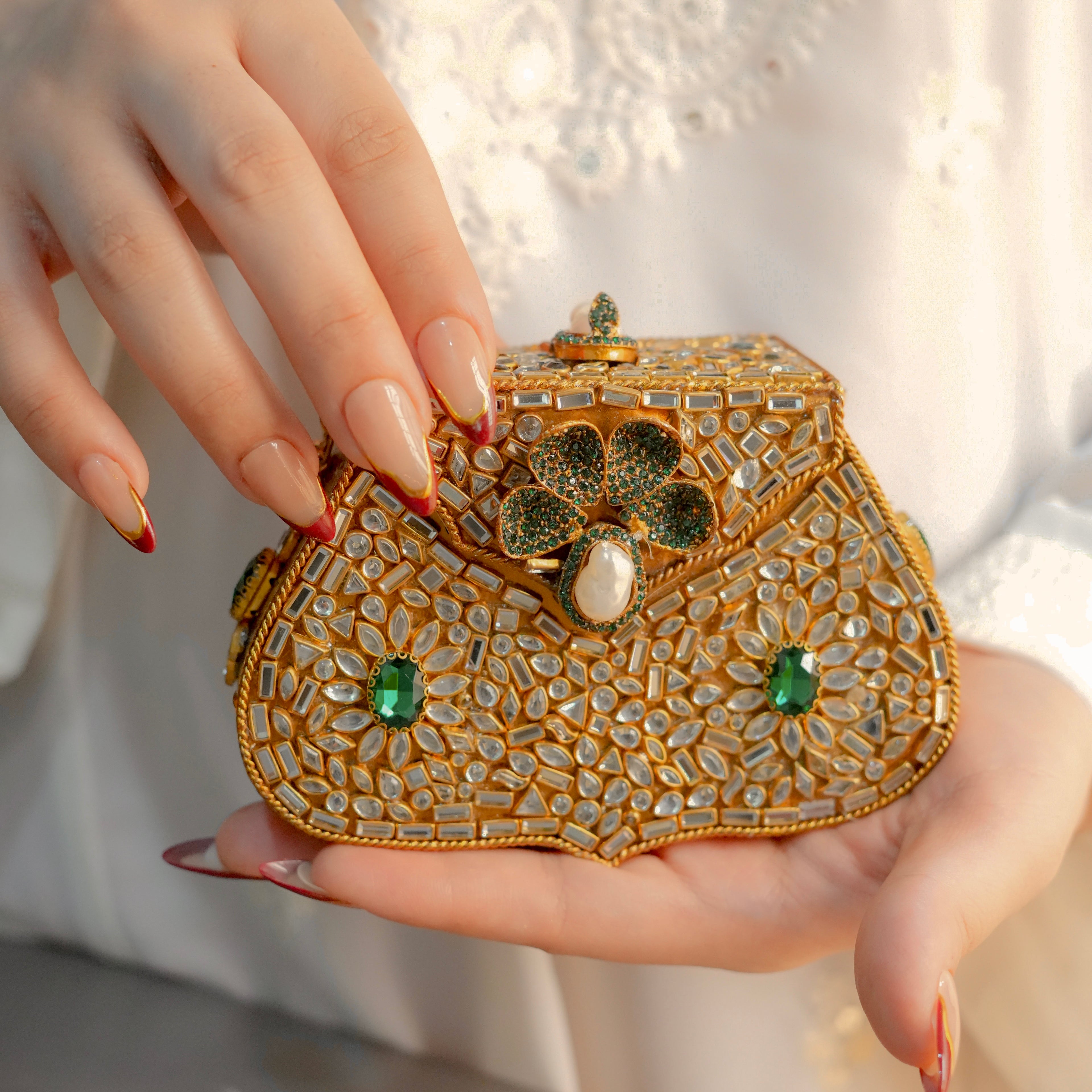 Kundan Clutches(Large Size)