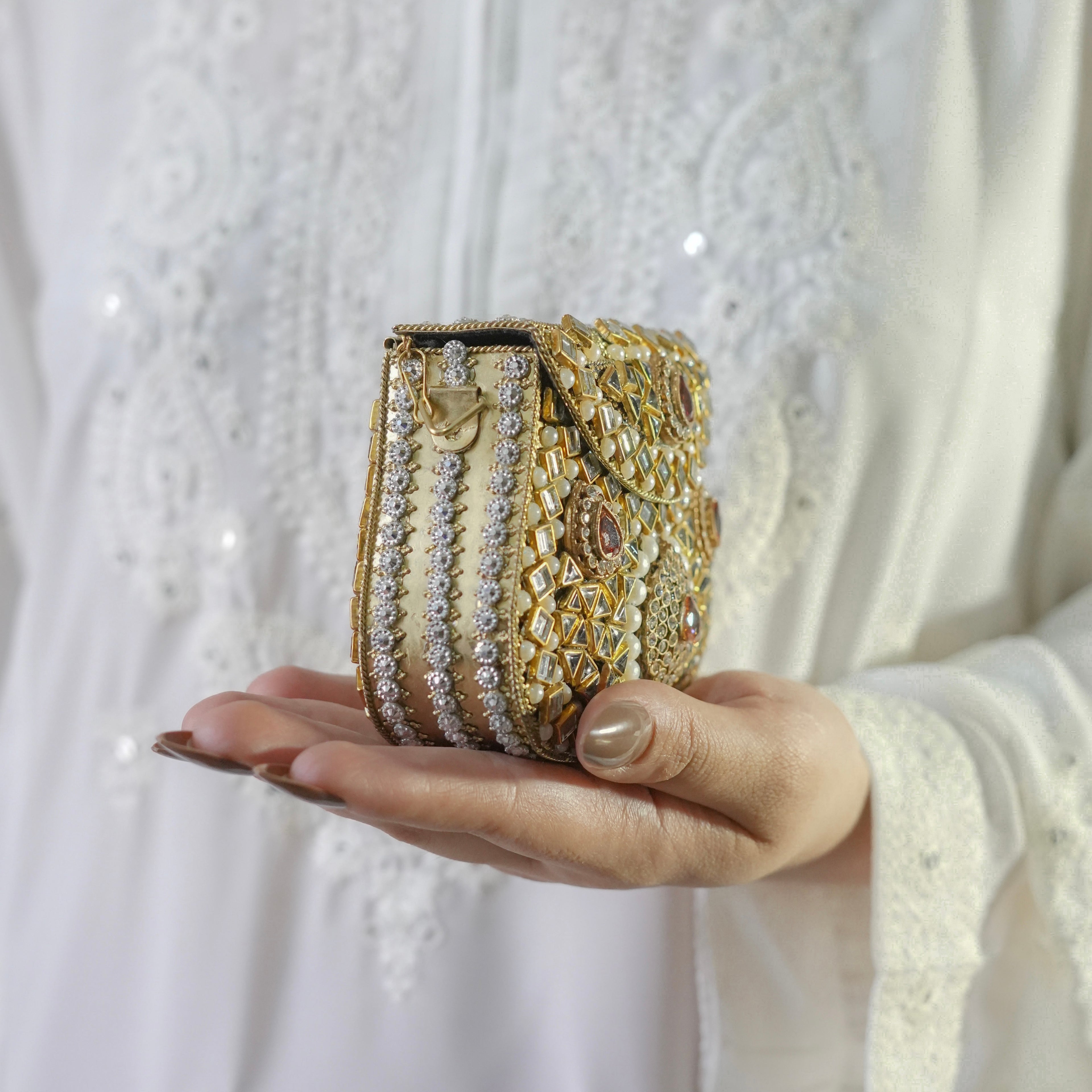 Kundan Clutch (Medium Size)