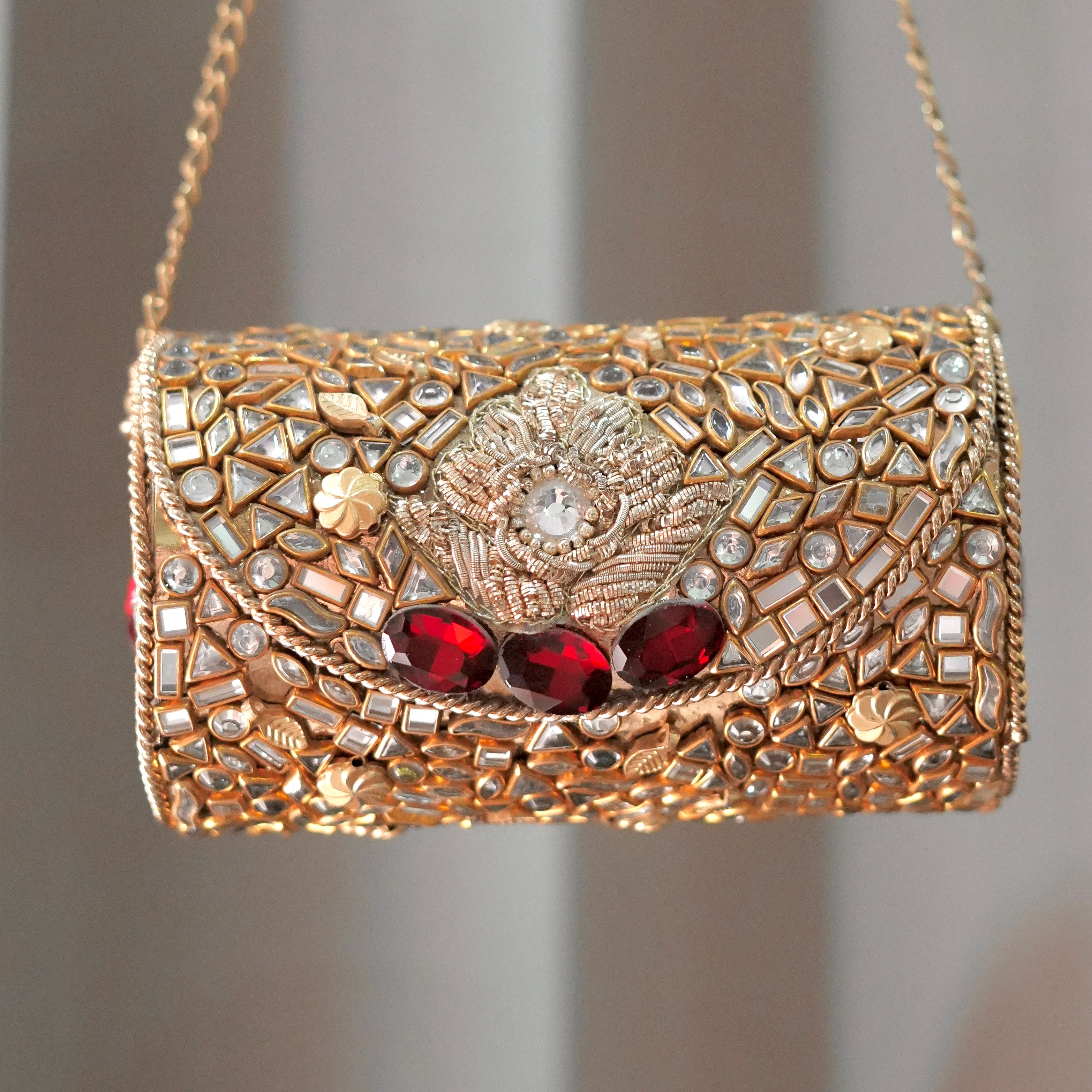 Crimson Kundan