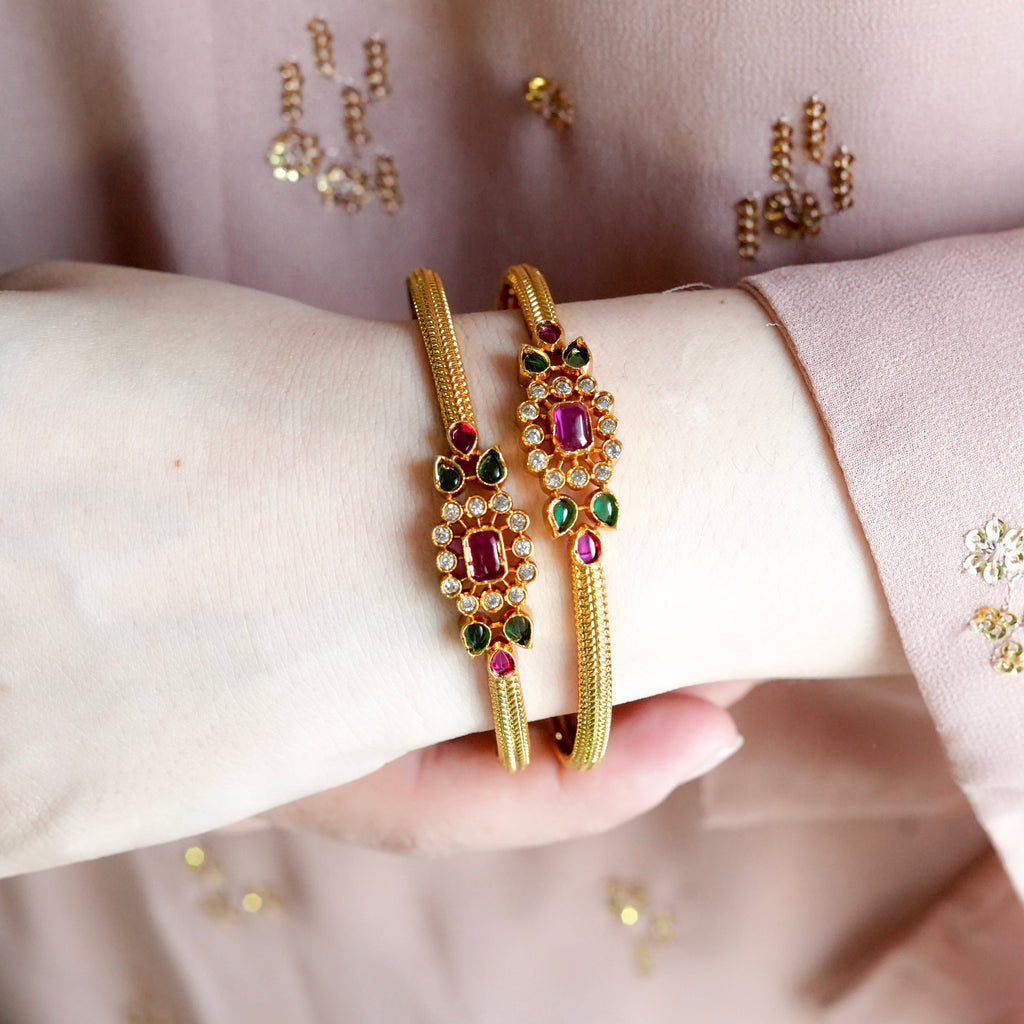 Golden Grace Cuff Pair (2.10)