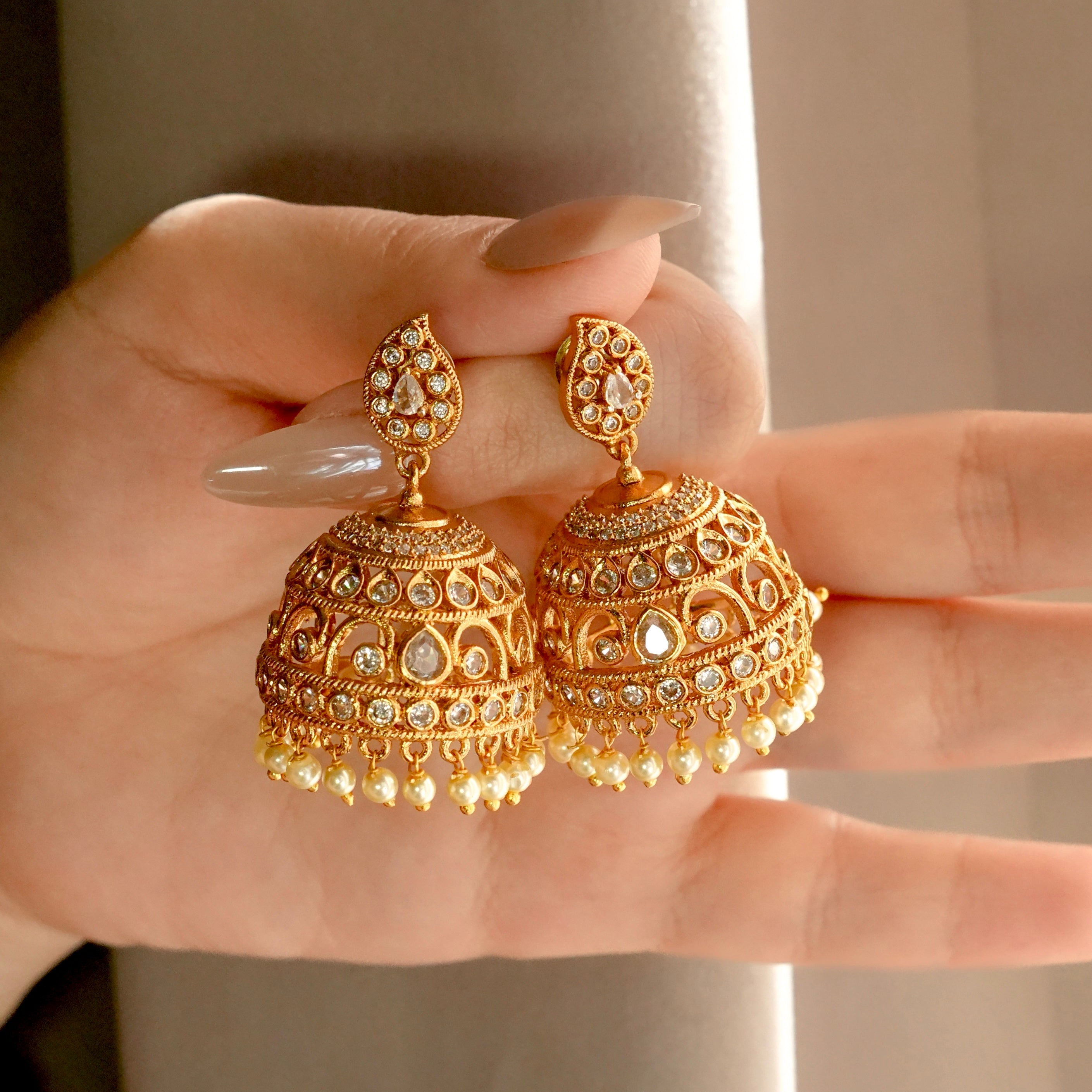 White Ember Jhumki
