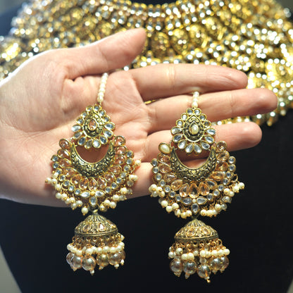 Rajwada Kundan