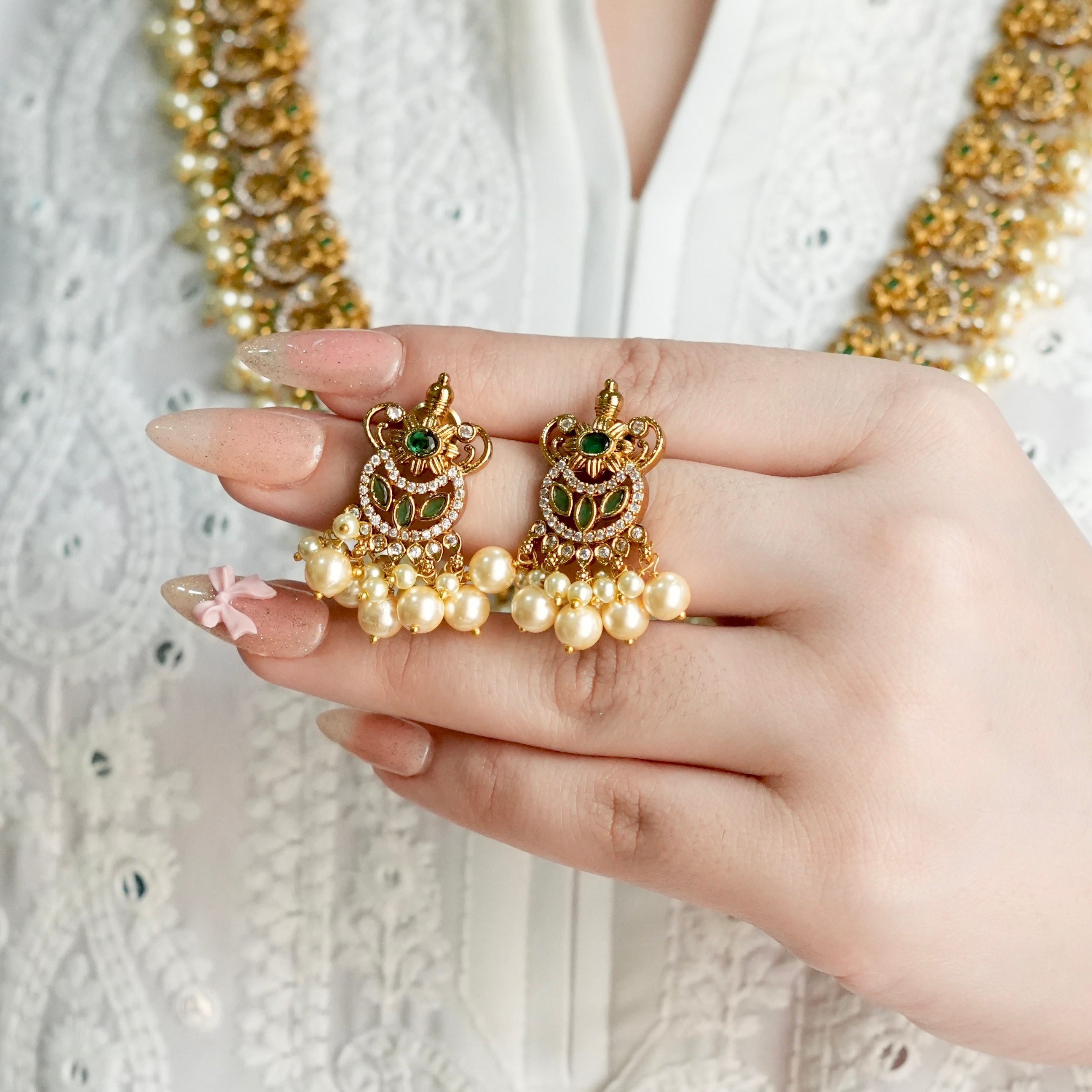 Regalia Necklace Set