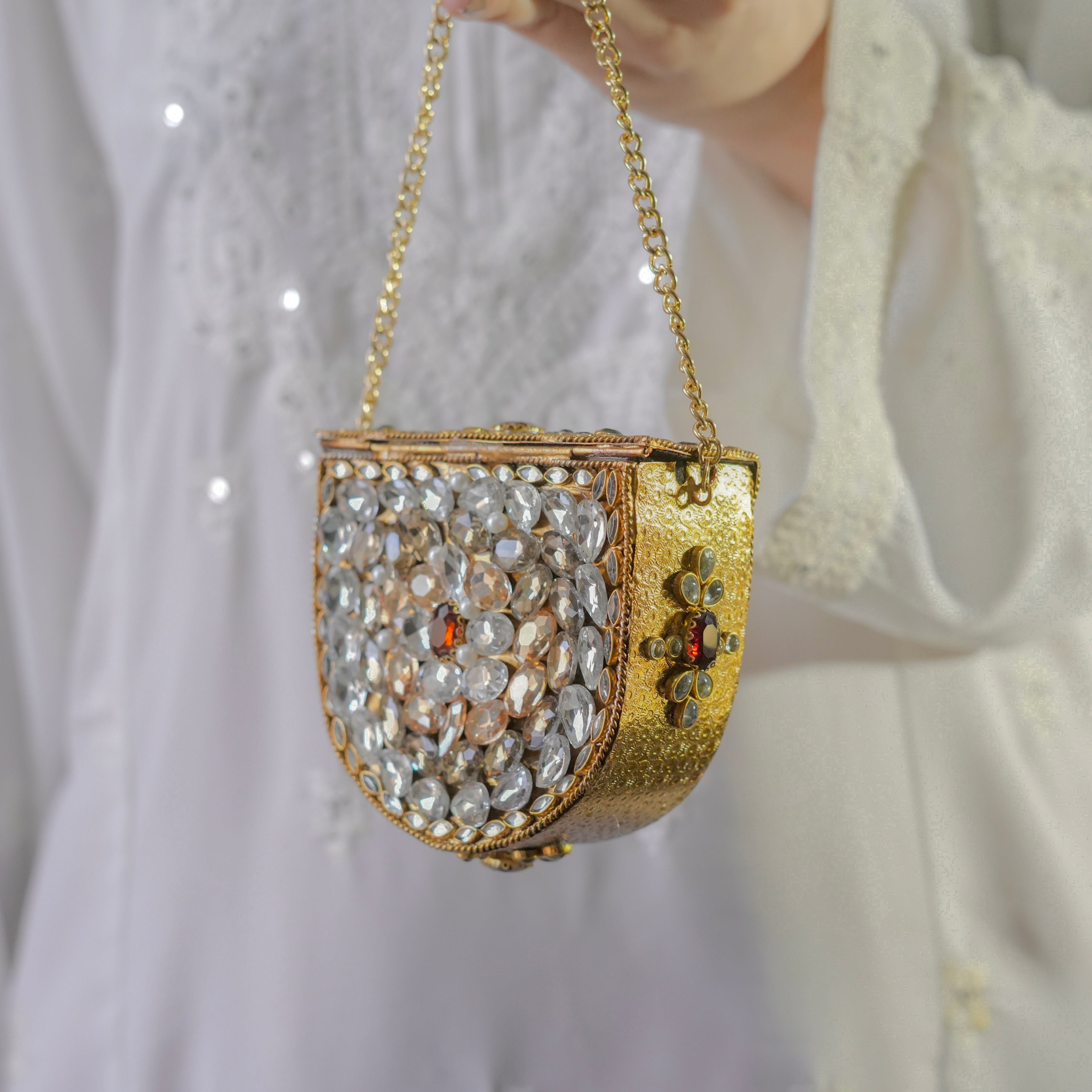 Luxé Kundan Clutch (Medium Size)