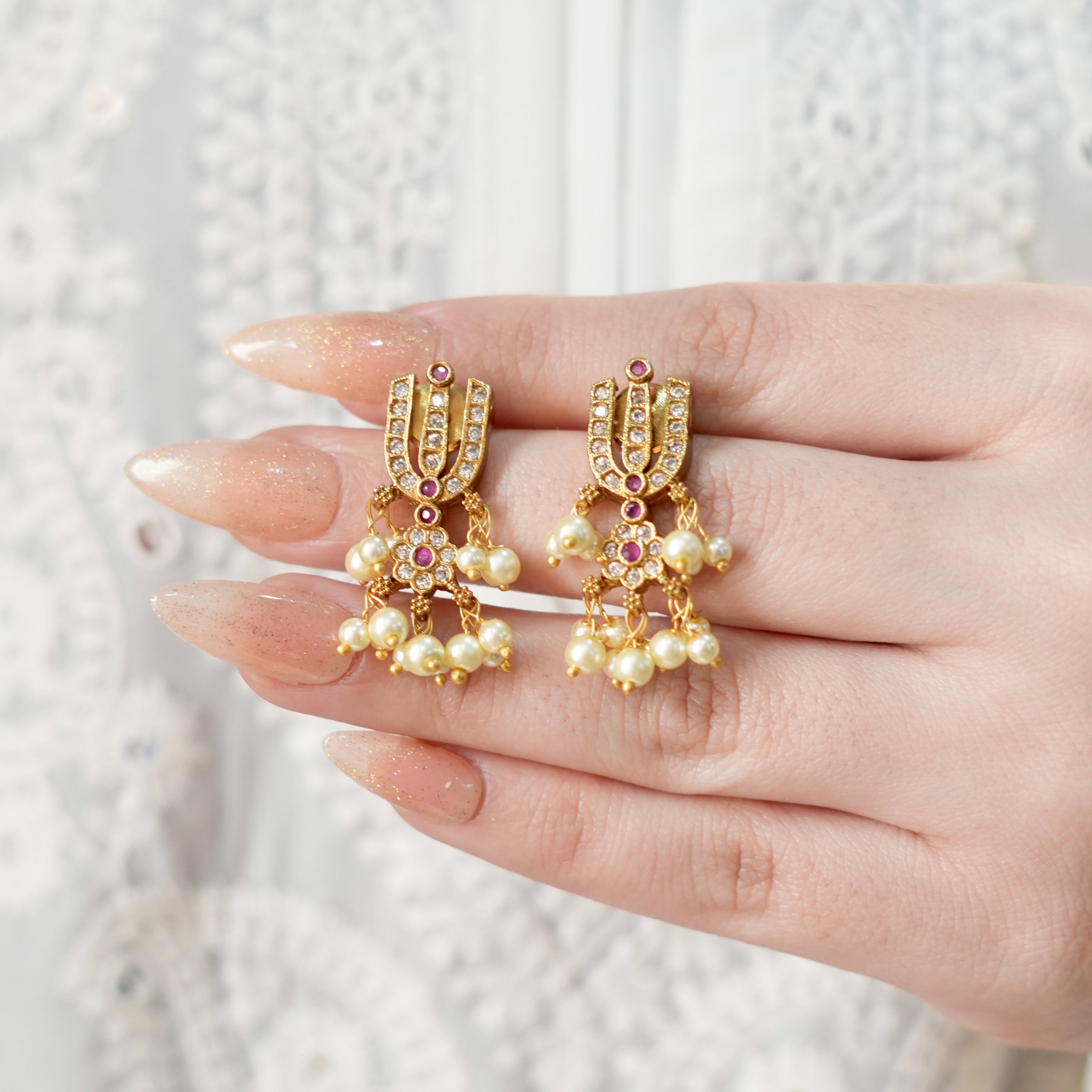 Regalia Necklace Set