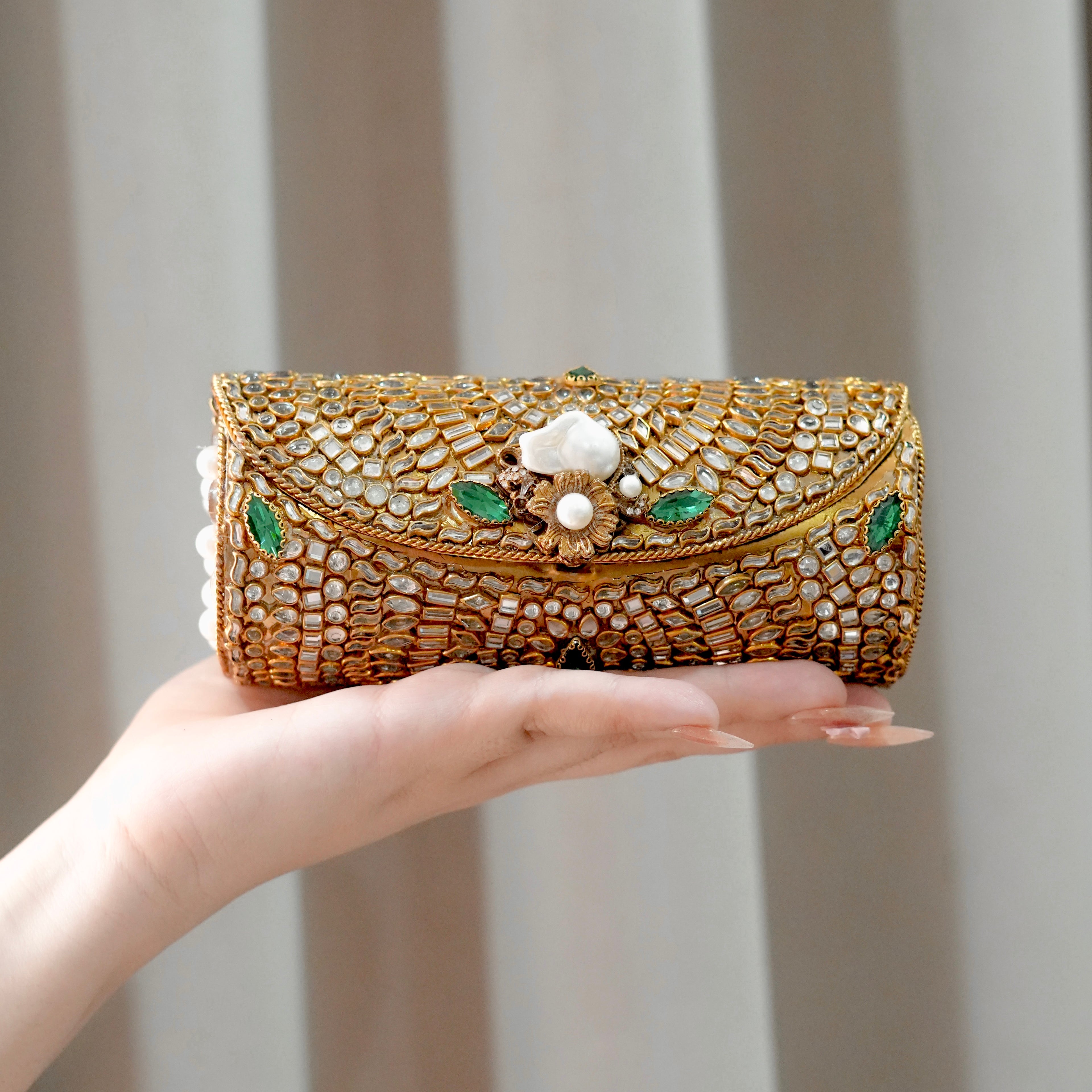 Royal Glam Kundan Clutch