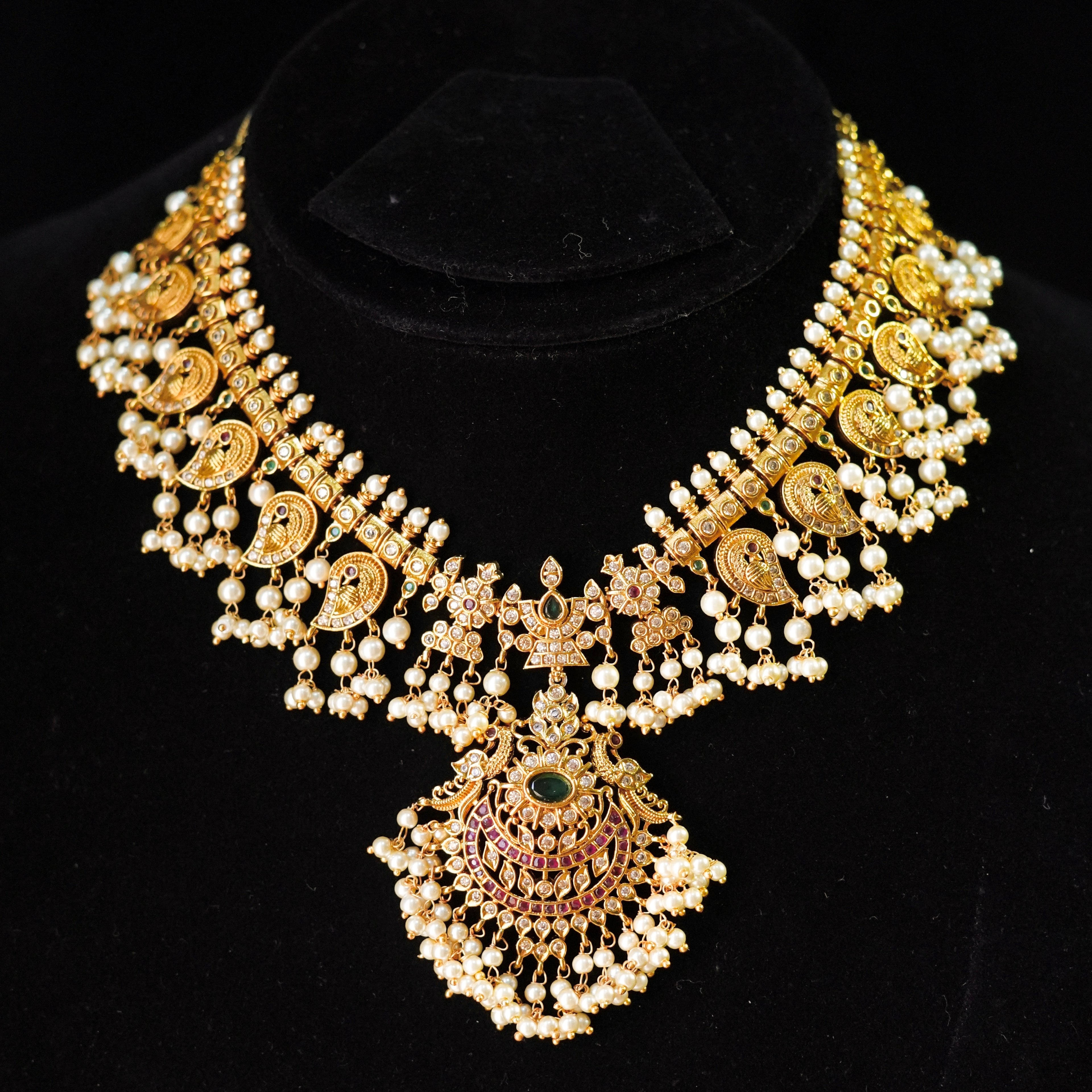 Eternal South-Asian Necklace Set