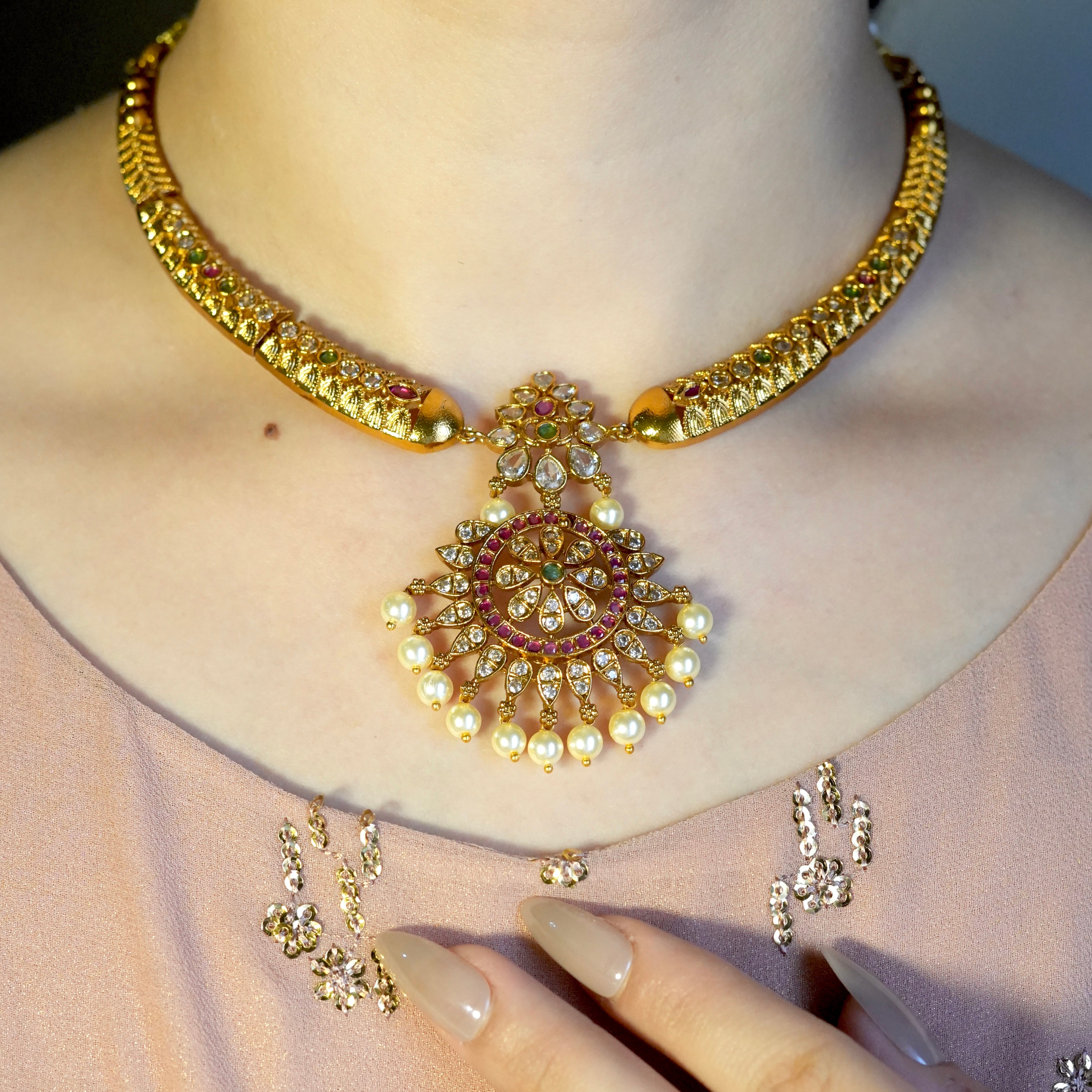 Royal Heritage Necklace Set